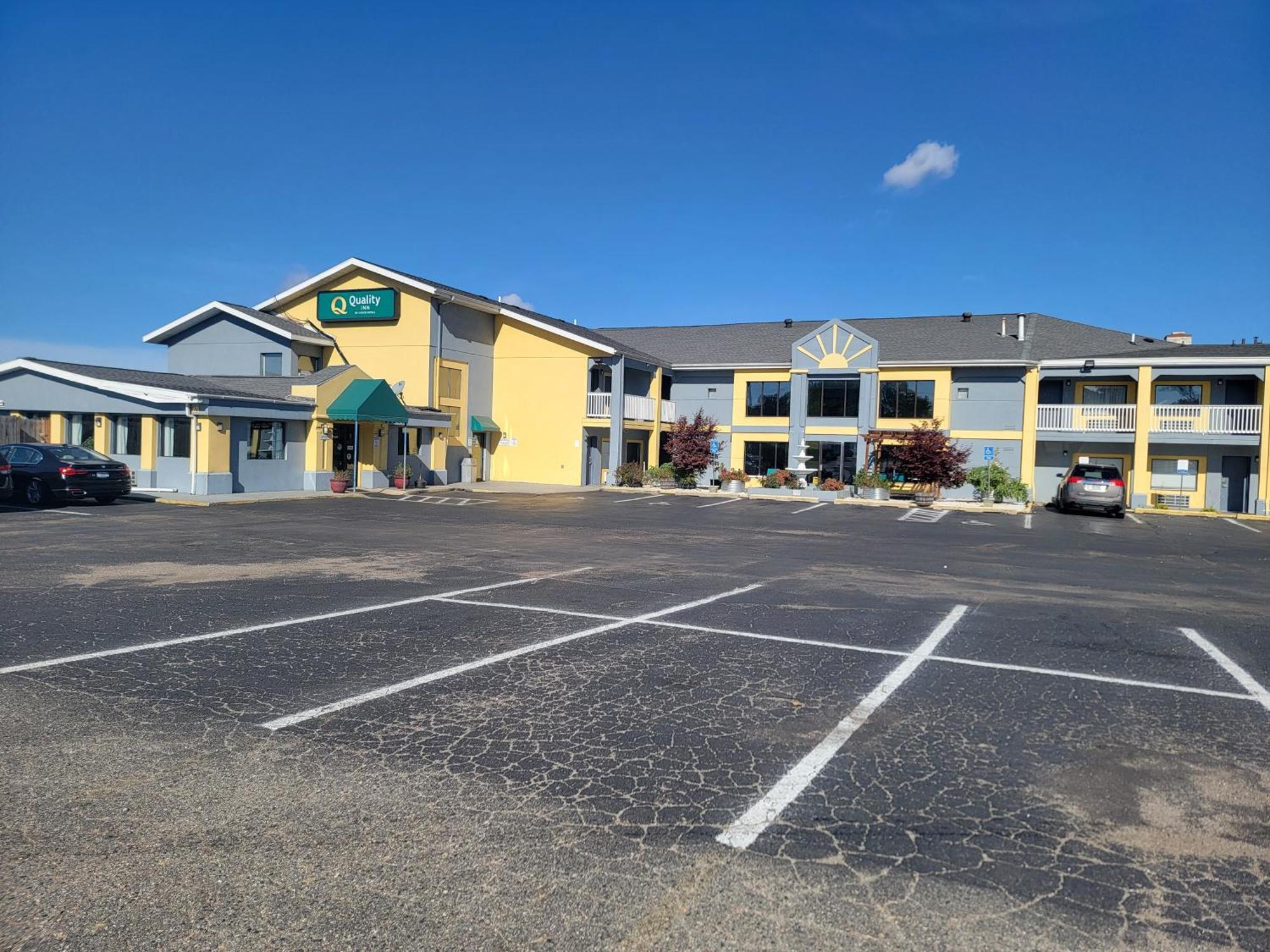 Quality Inn Grand Rapids Near Downtown Wyoming Exterior foto
